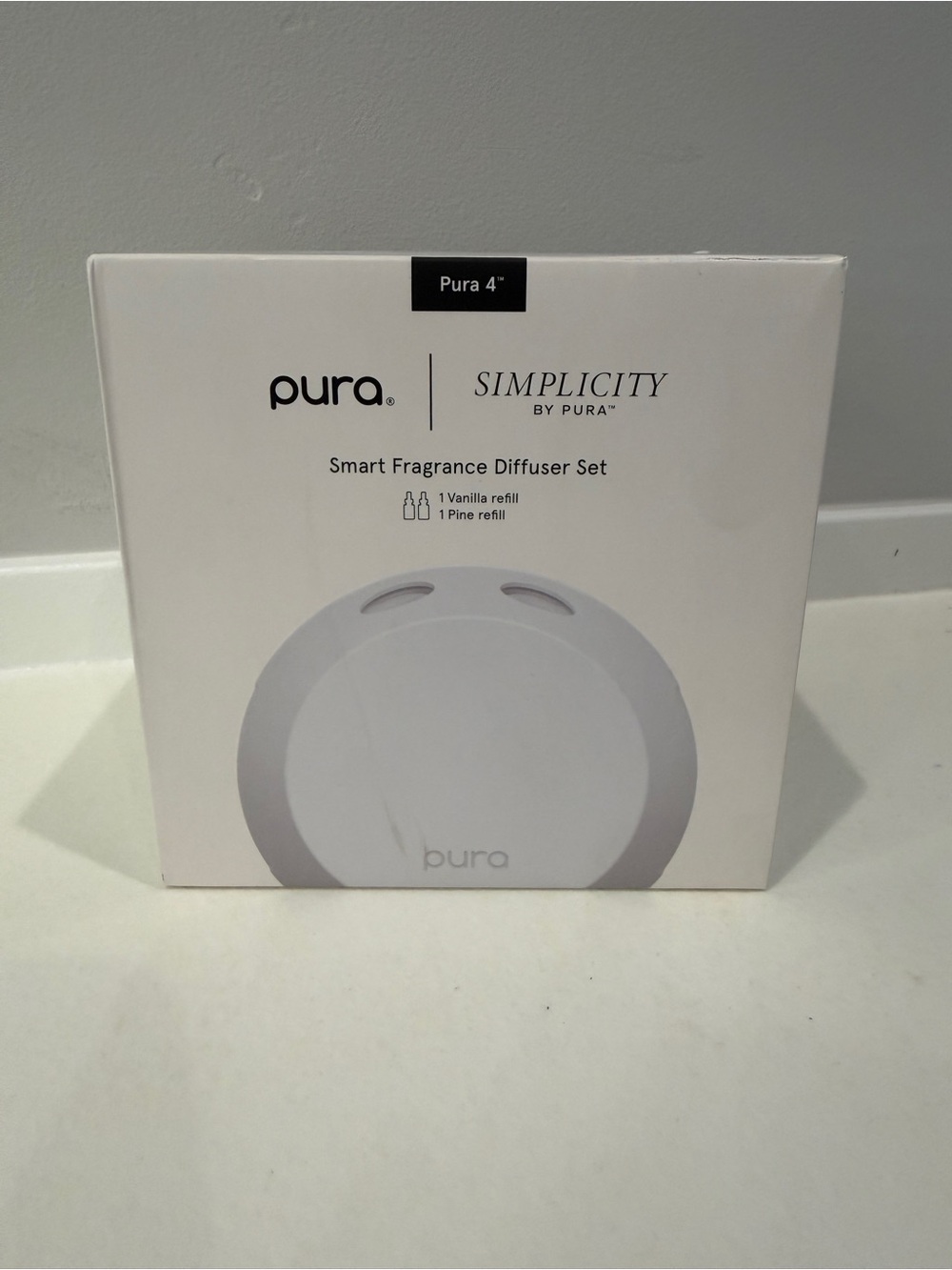 Pura Smart Fragrance Diffuser - White with vanilla refill and pine refill